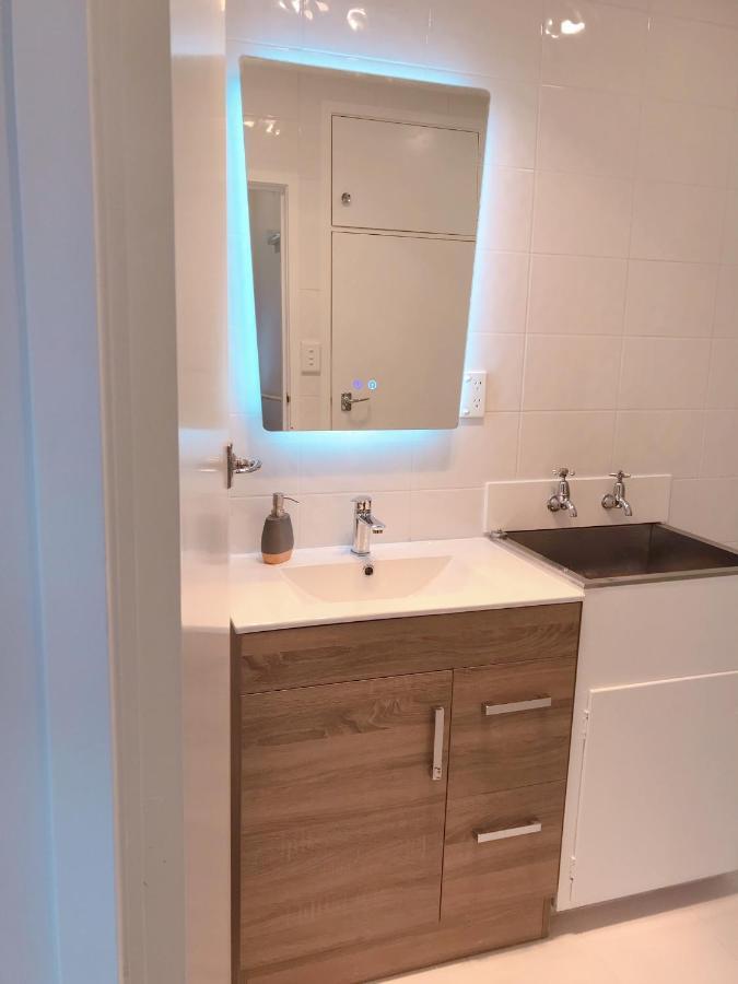 Апартаменти Bright Eden Park Two Bed Townhouse Private Parking Окленд Екстер'єр фото